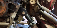Load image into Gallery viewer, 68-73 510 vg30e/33e swap mounts